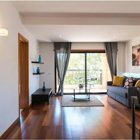 아파트 Amazing Flat